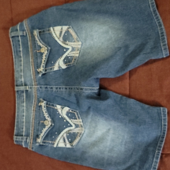 Rue 21 shorts - Picture 2 of 2